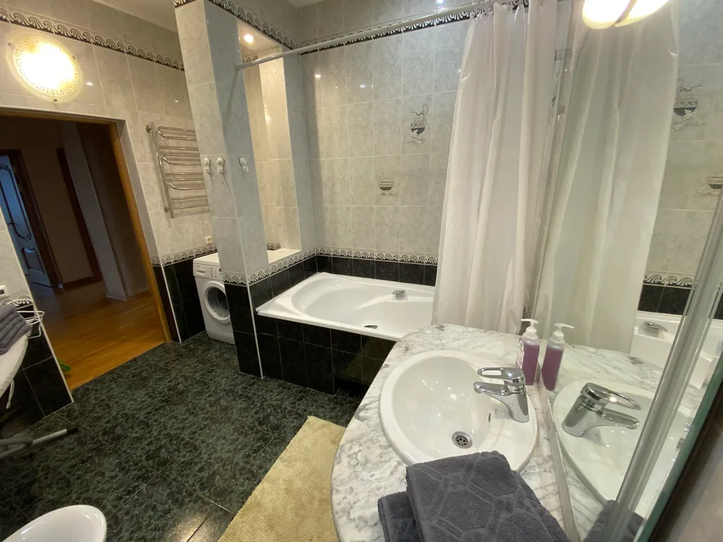 Просторная квартира в центре города для большой семьи