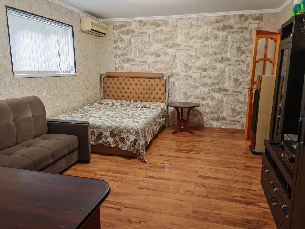 Квартира Своя комфортная 2-х комнатная квартира у парка Победы — Севастополь