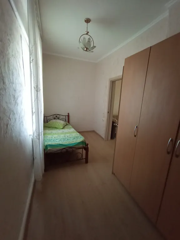 Дом в центре города, рядом с парком и в пешей доступности до моря