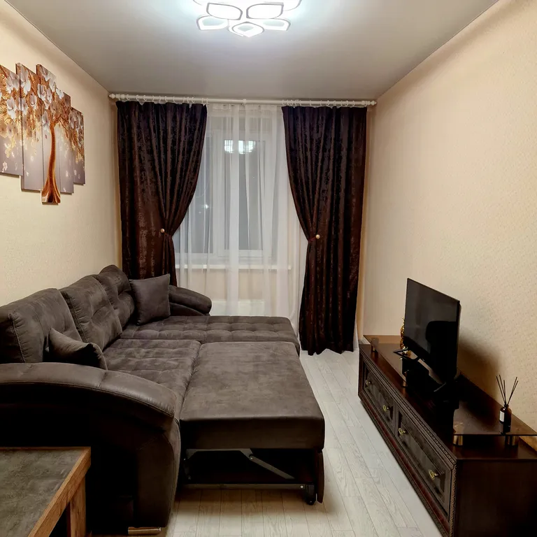 Просторная квартира в самом центре города и в 2 минутах от метро