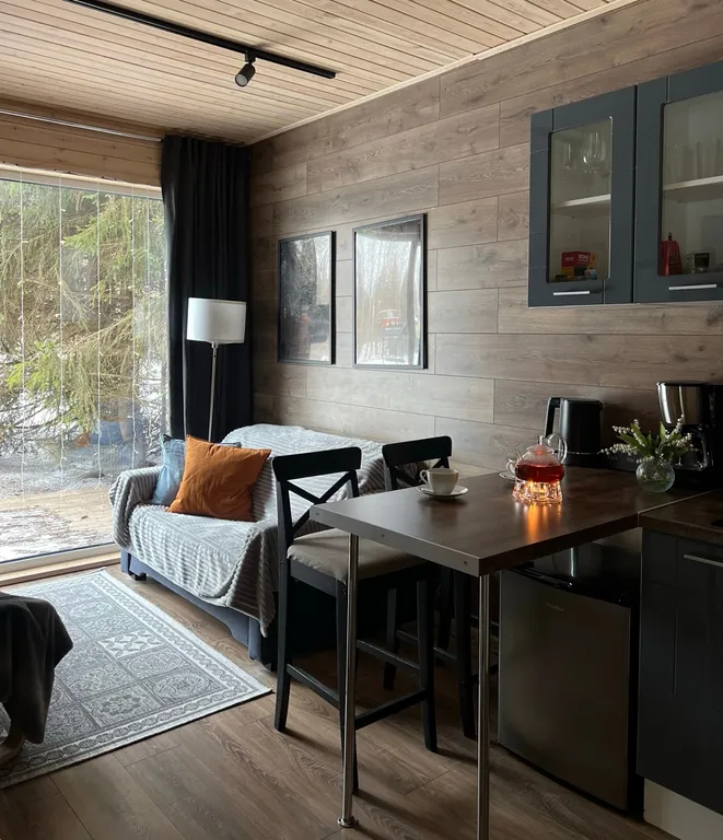 Коттедж Дом с панорамными окнами в лесу — Ломоносов