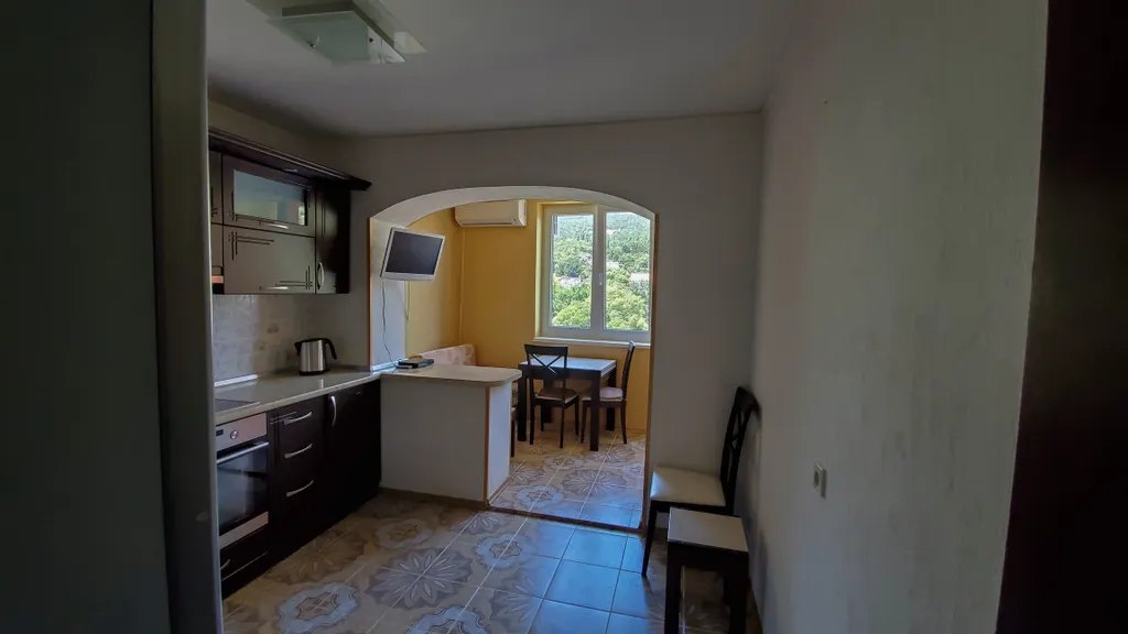 Супер-видовая квартира с чистым видом на море и гору Ай-Петри