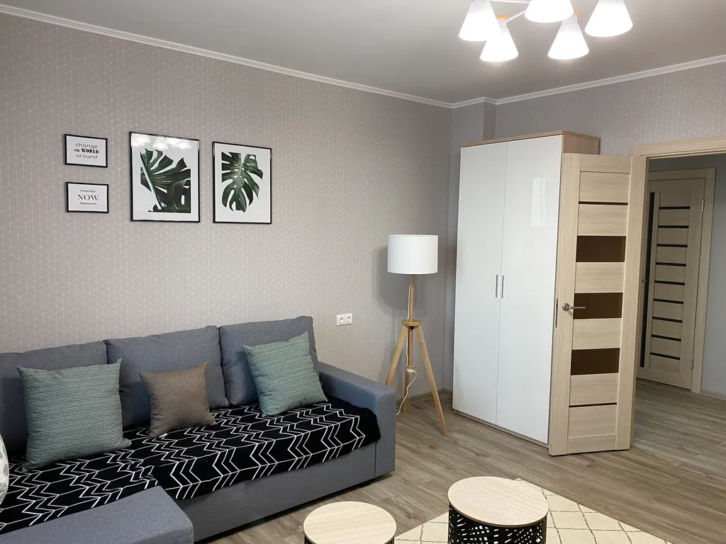 Квартира Дизайнерская 2-комнатная квартира на Взлетке — Красноярск