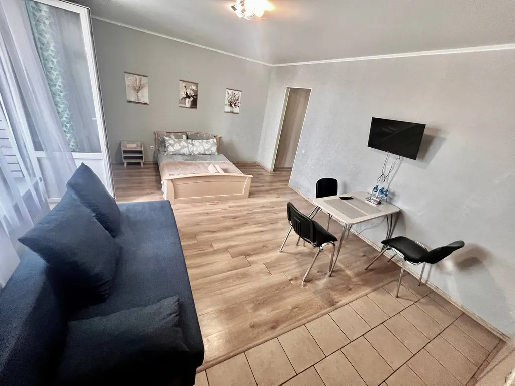 Квартира Чистая, уютная студия — Тюмень