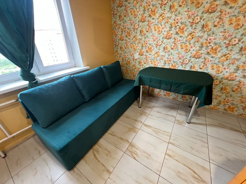 Просторная квартира для компании до 9 человек: по цене отеля, с душой