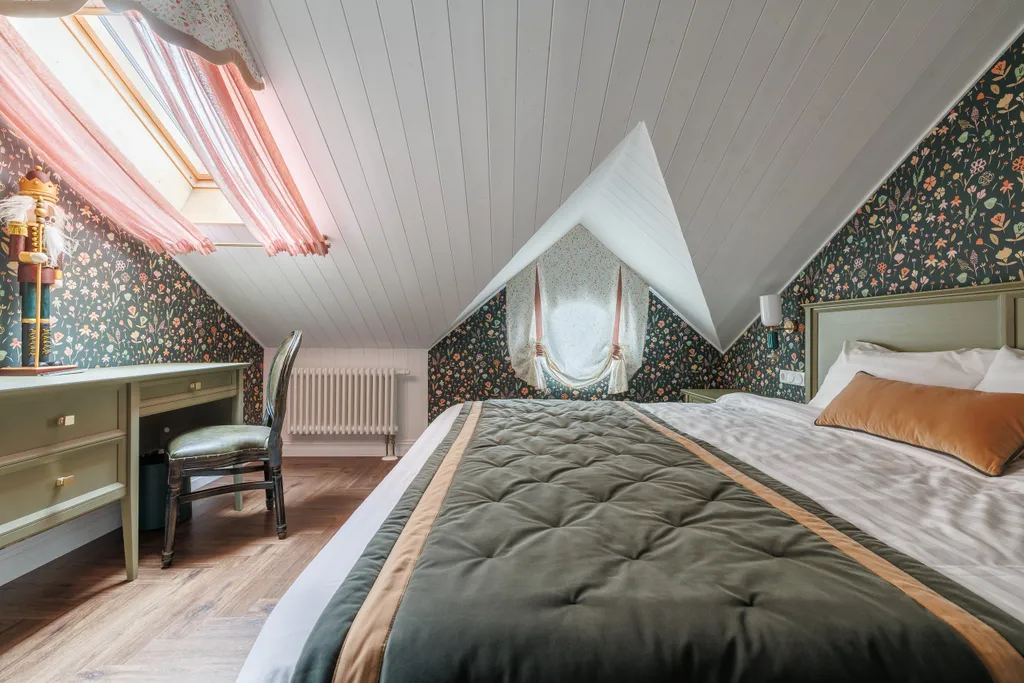 Стандарт мансардный  dbl   «Щелкунчик»