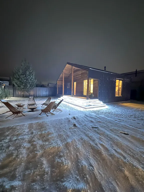 Коттедж Коттедж Барн с панорамными окнами, террасой, баней и купелью — Петровское