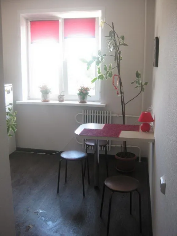 Однокомнатная квартира - 100 метров от трассы М4 - б/к заселение