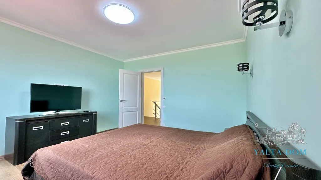 Дом в тихом и прекрасном месте Лавровое