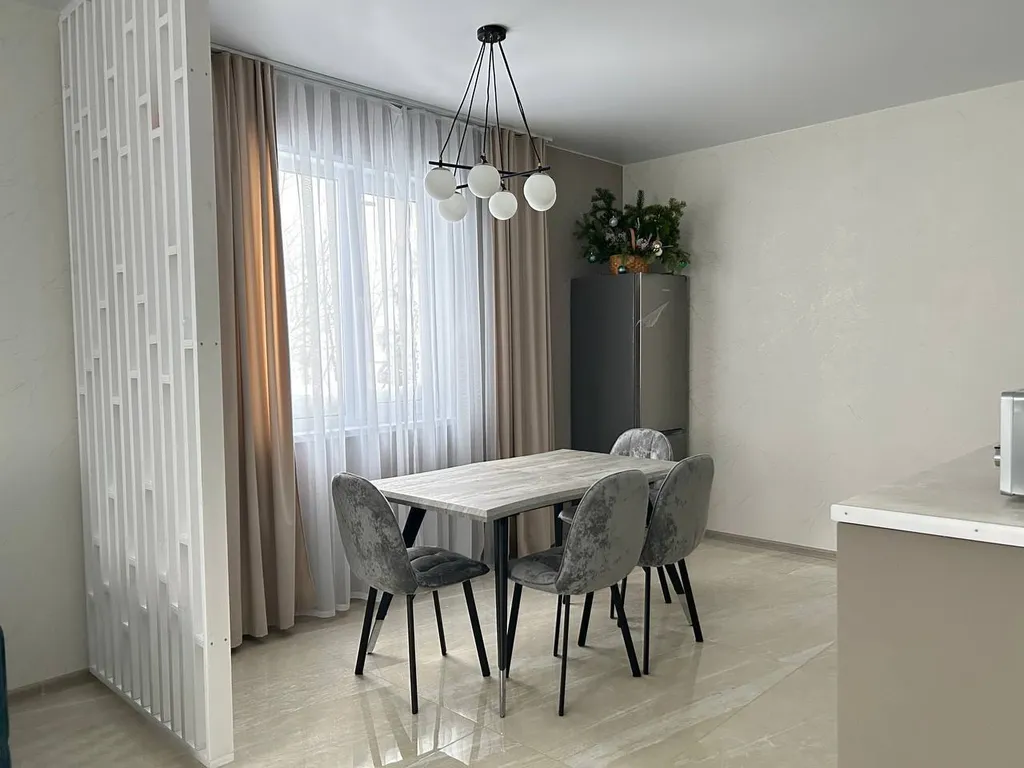 Уютный дом с видом на горы