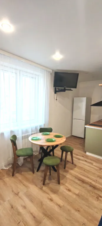 Уютная квартира с видом на закат в центре города