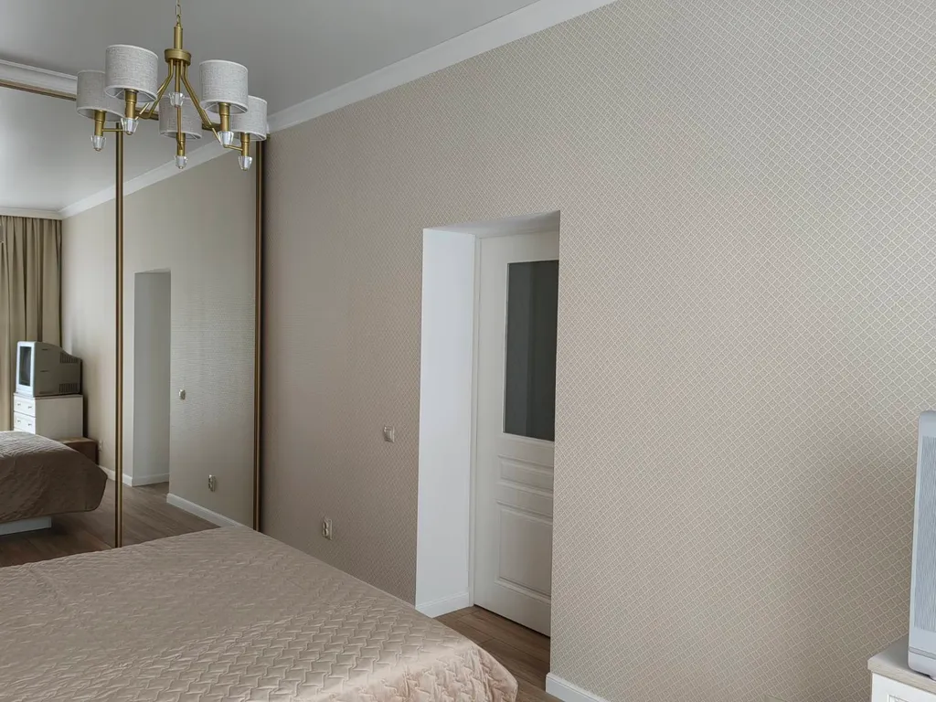 Новые двухкомнатные апартаменты West Wave рядом с бассейнами Баден СПА