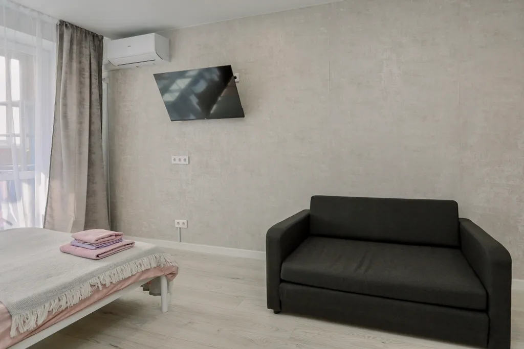 Oчень cветлaя и проcторная квартира с бaлкoном