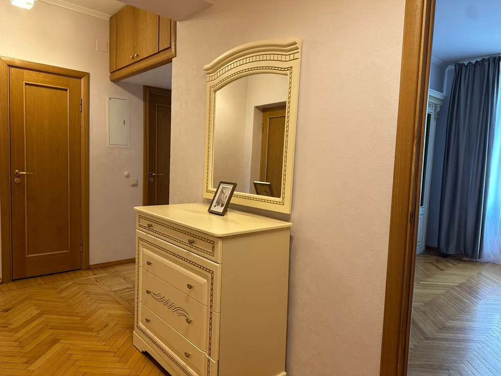 Квартира Двухкомнатная квартира — Москва