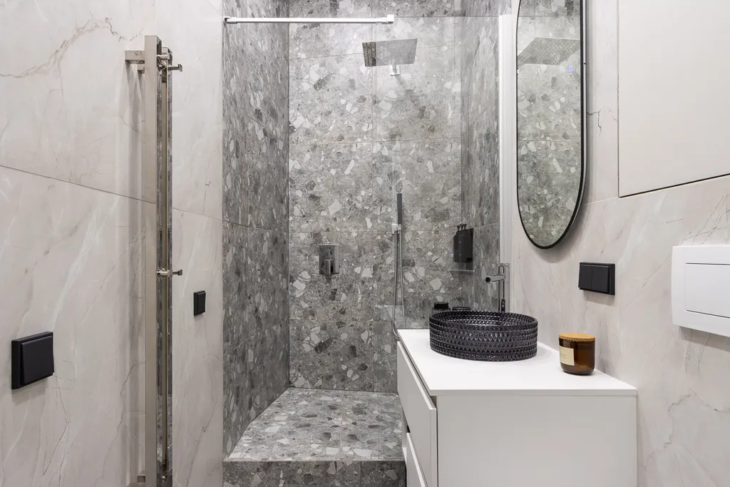 Центр. Тишина. Парковка с Точно Ключи