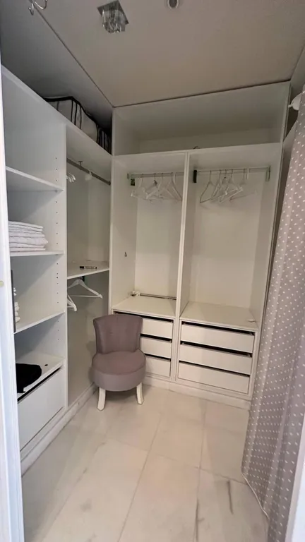 Уютная Семейная Вилла с открытым бассейном