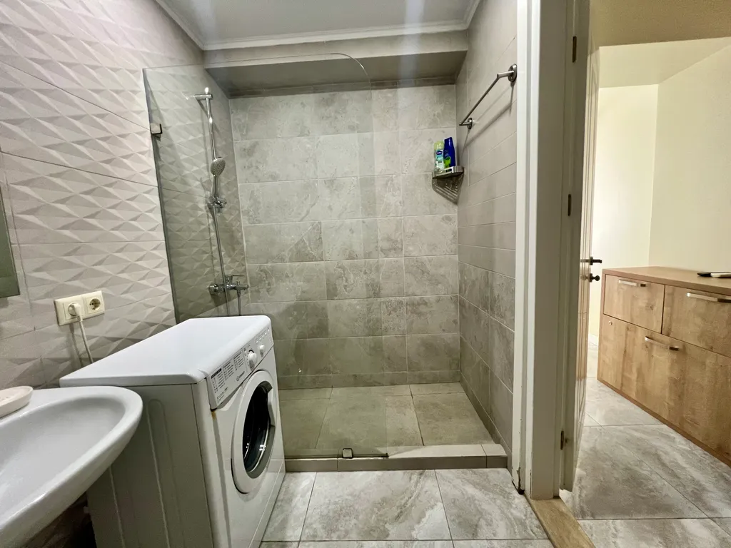 Orbi Beach Tower №2512 — море, парк, небоскреб