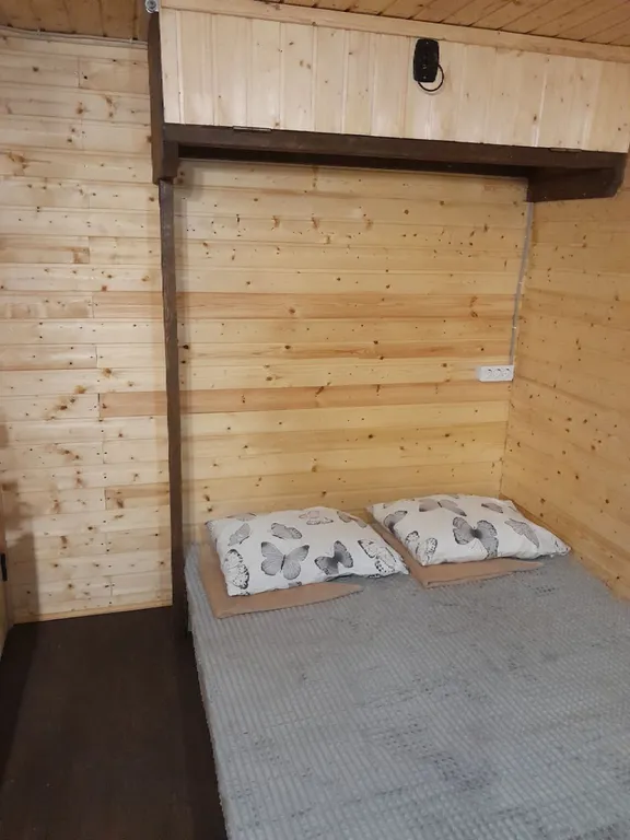 Коттедж Домик с сауной и купелью у леса — Деревянное