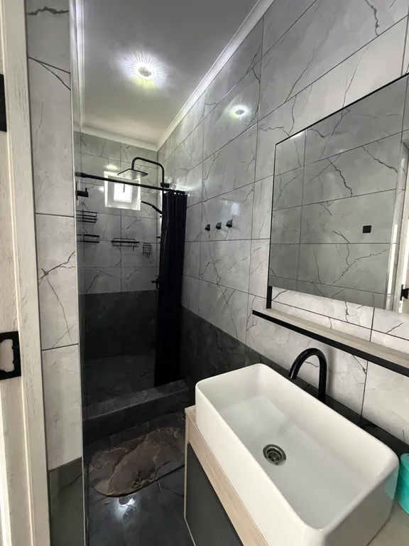 Просторная квартира рядом с морем