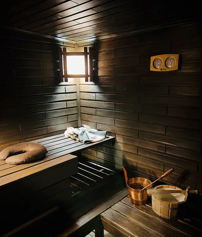 Уютный дом с видом на реку