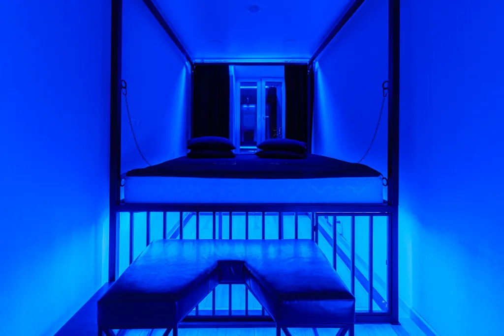 Love Loft апартаменты с огромной джакузи, телескопом и аудио системой