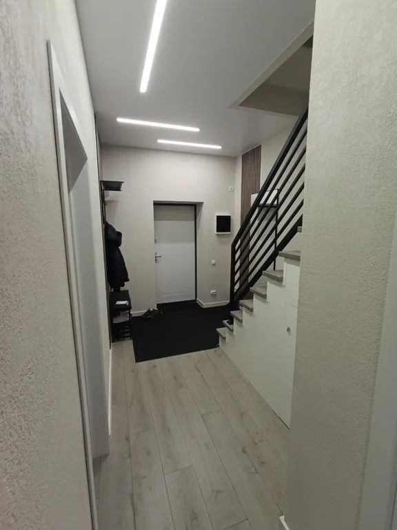 Уютные апартаменты-таунхаус с видом