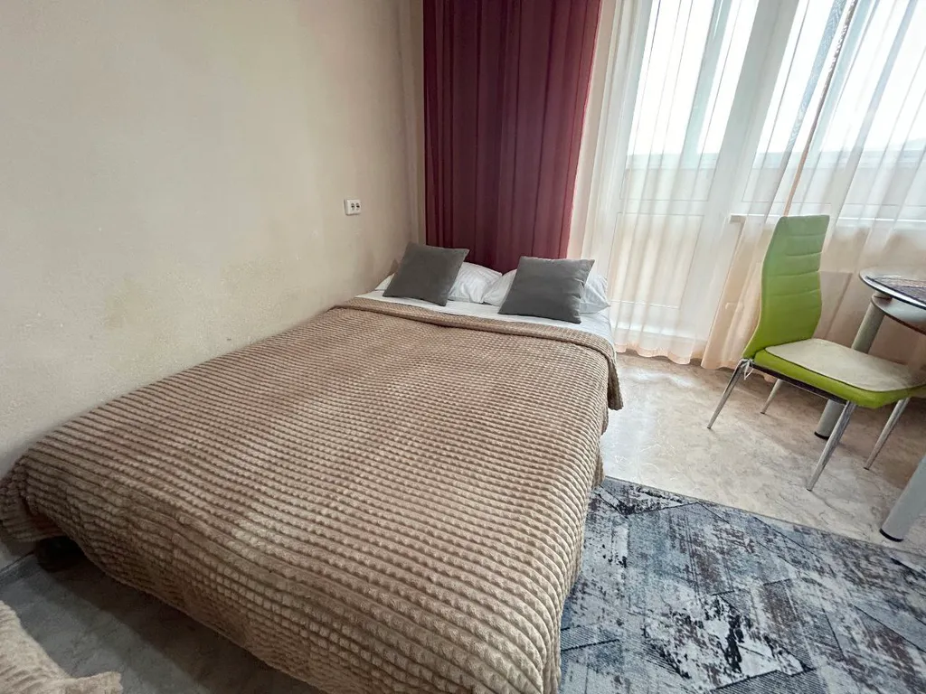 Светлая студия