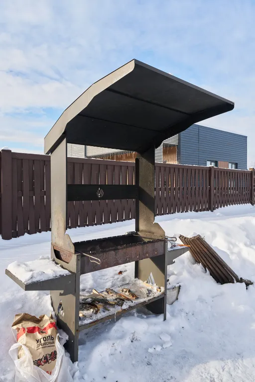 Коттедж Большой семейный дом с панорамными окнами у леса и озера — Семеновское