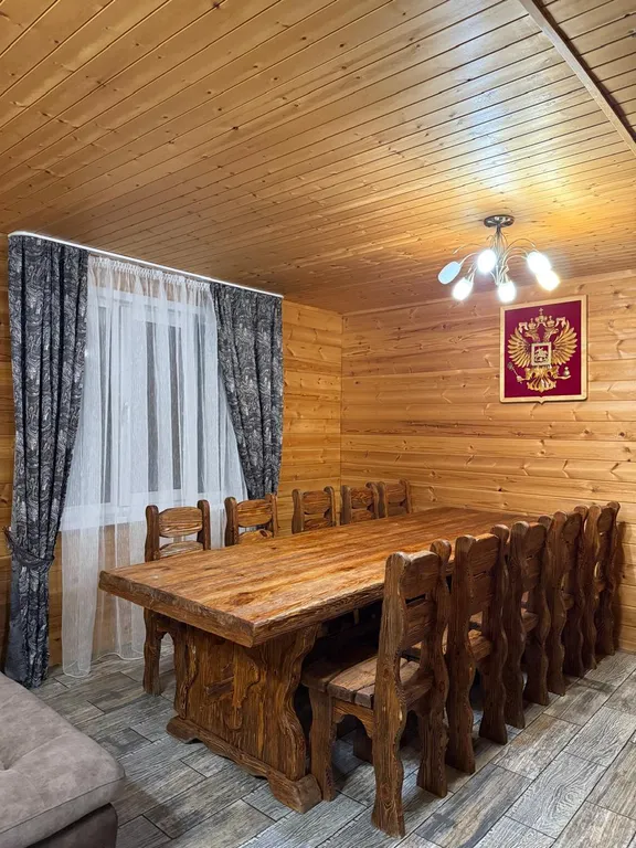 Уютный дом с видом на гору