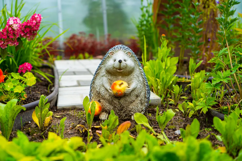 Двухэтажный домик в тихой деревне вблизи леса и озера, сауна в доме, сад