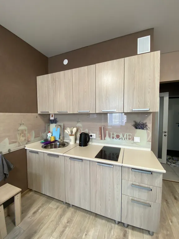 Уютная студия на Тихонова