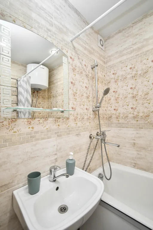 Квартира Чистая и уютная квартира возле ТРЦ Планета — Красноярск