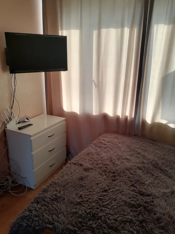 2-комнатная квартира с 3мя 2х спальными и диваном