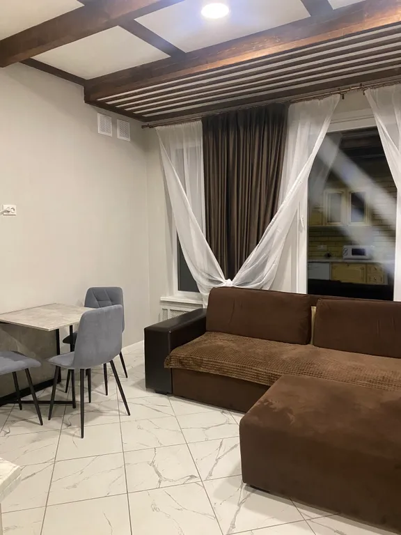 Загородный дом в лесу с купелью и баней у озера