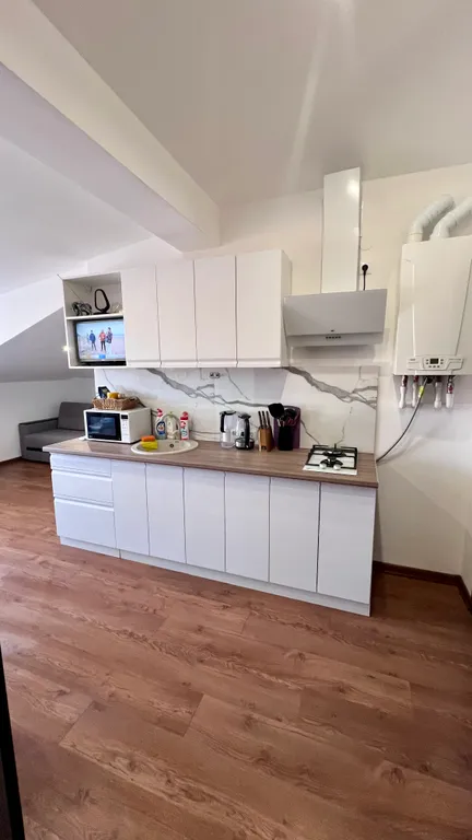 Комфортная квартира на Таврической