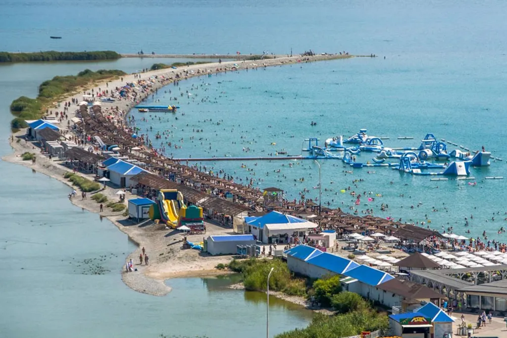 Уютная студия у моря