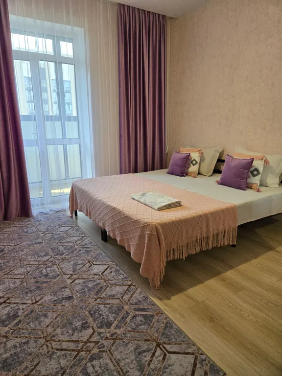 Большая квартира на Ленинградской