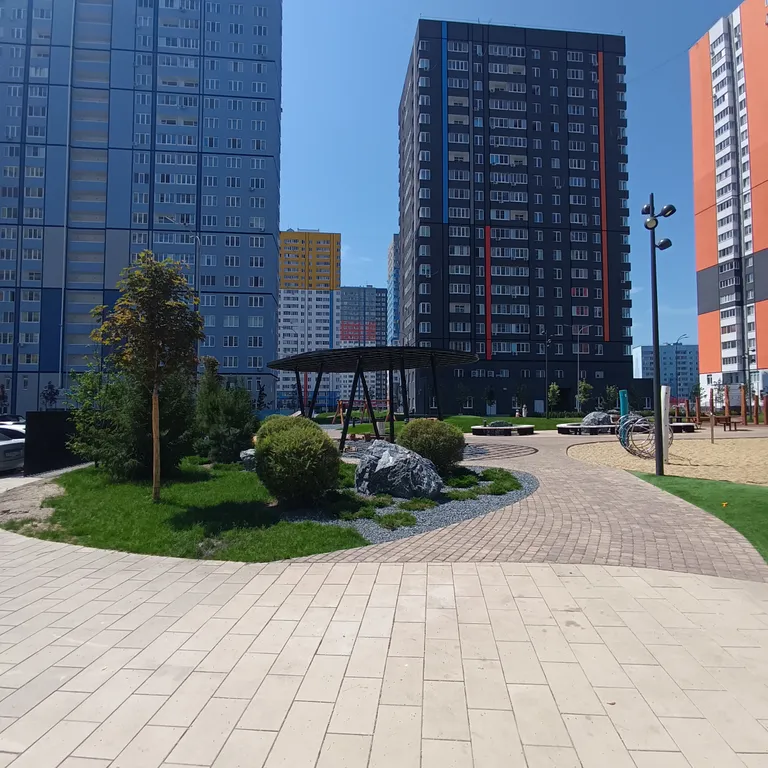 Прекрасная квартира в Новой жизни