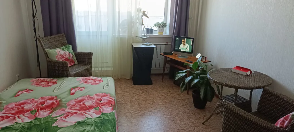 Посуточно уютная, чистая, светлая квартира в городе Сысерть для двоих