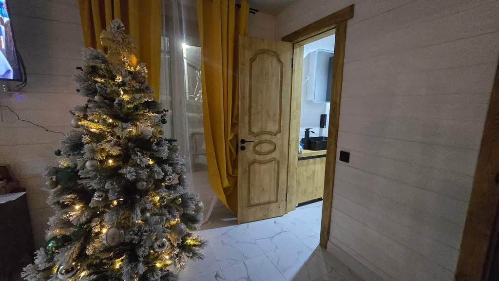 Новый дом с евро-ремонтом и полным оснащением на 10 человек