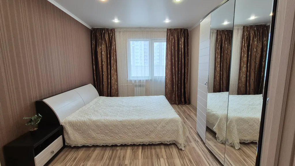 Просторная, комфортная и уютная 2-комнатная квартира с удобной локацией — аренда посуточно в Оренбург