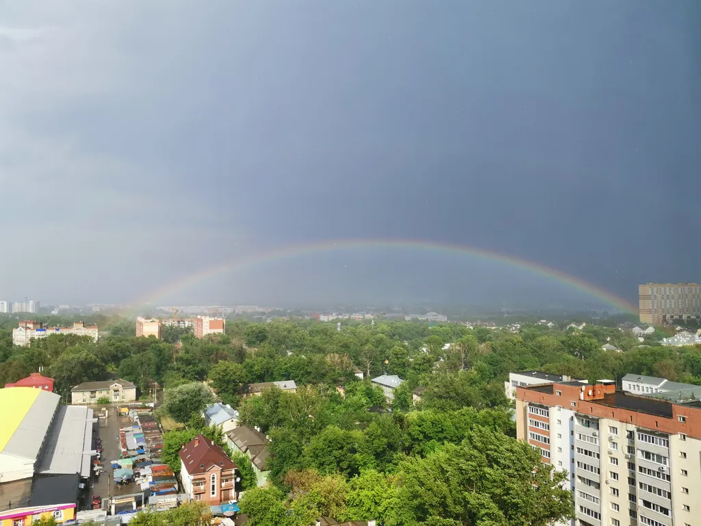 Солнечная квартира с видом на город