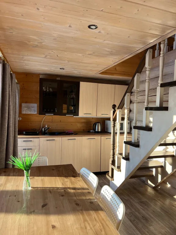 Семейный дом с баней у озера