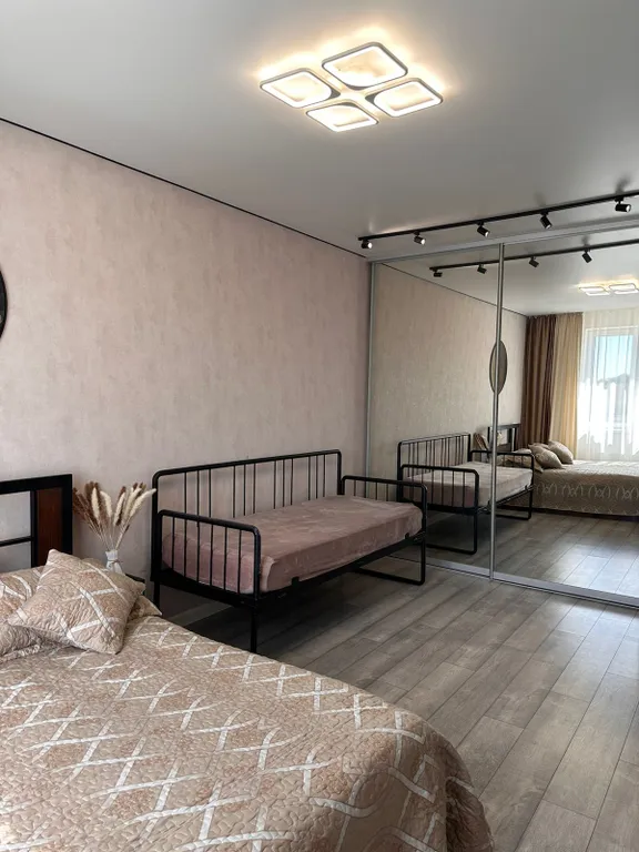 Квартира Loft (ЛОФТ) Apartments Уютная светлая квартира в элитном районе — Мирное