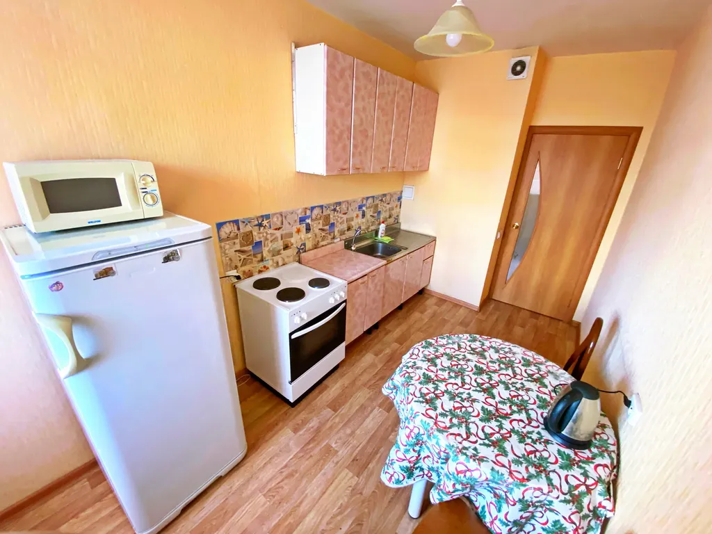 Квартира 1-комнатная квартира рядом с ТРЦ Планета — Красноярск