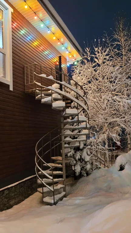 Коттедж Студия для двоих, часть дома с отдельным входом — Шерегеш