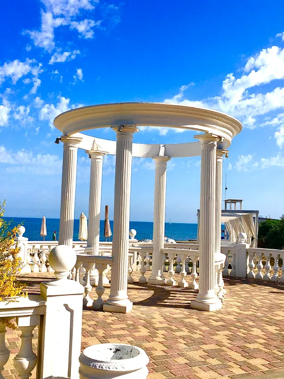 Квартира Квартира-студия с видом на море и парк — Севастополь