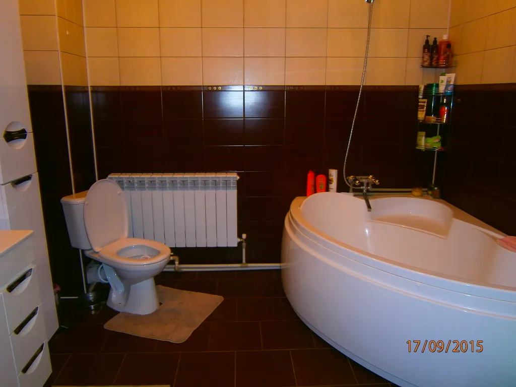 В пешей доступности от монастыря