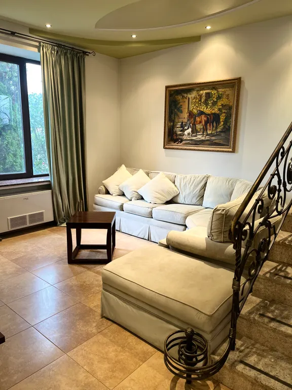 Шикарная вилла со всеми удобствами в самом чистом районе города