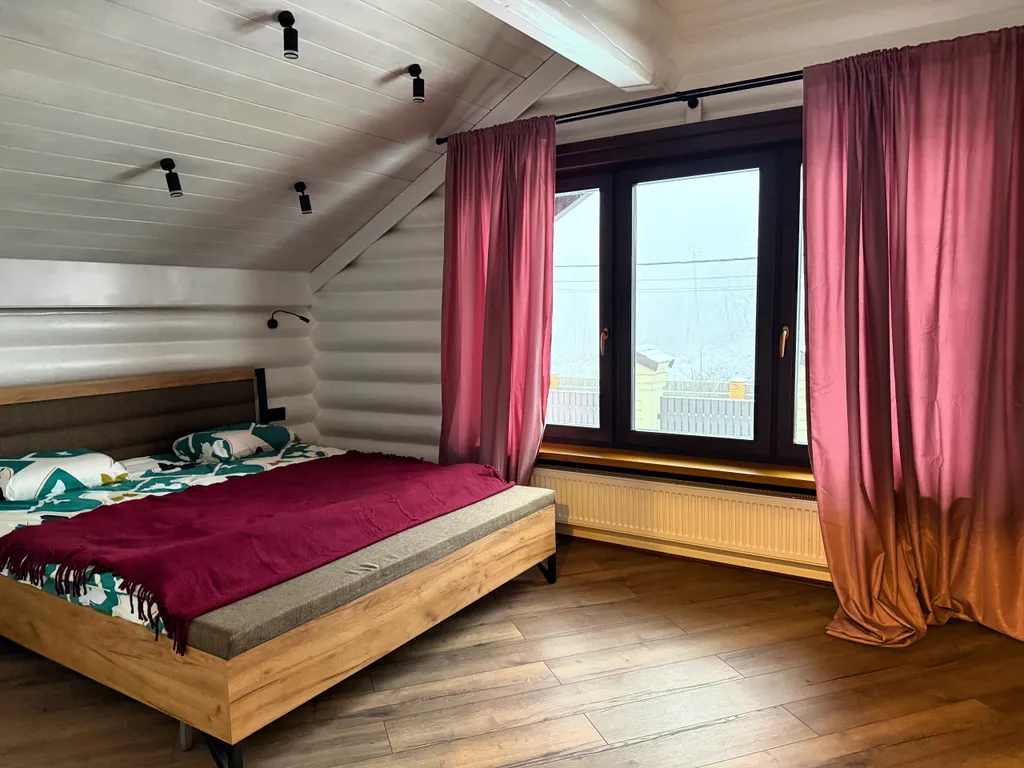 5-комнатный Дом